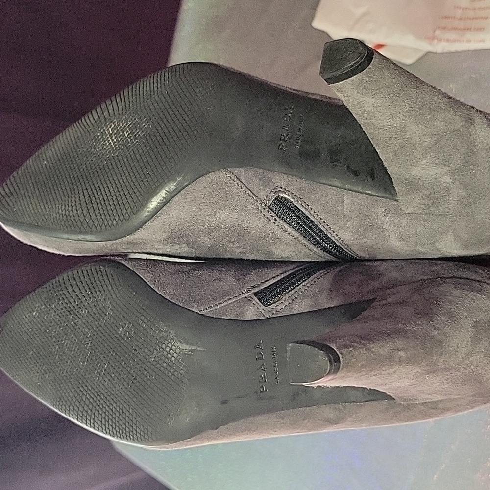 PRADA!!! flawless grey suede ankle booties leather boots - Picture 11 of 11